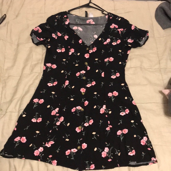 Black & Pink floral H&M dress - Picture 1 of 1